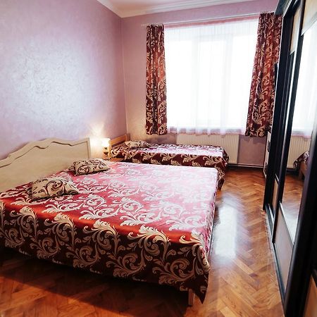 Centreville Apartments Ivano-Frankivsk Exteriör bild